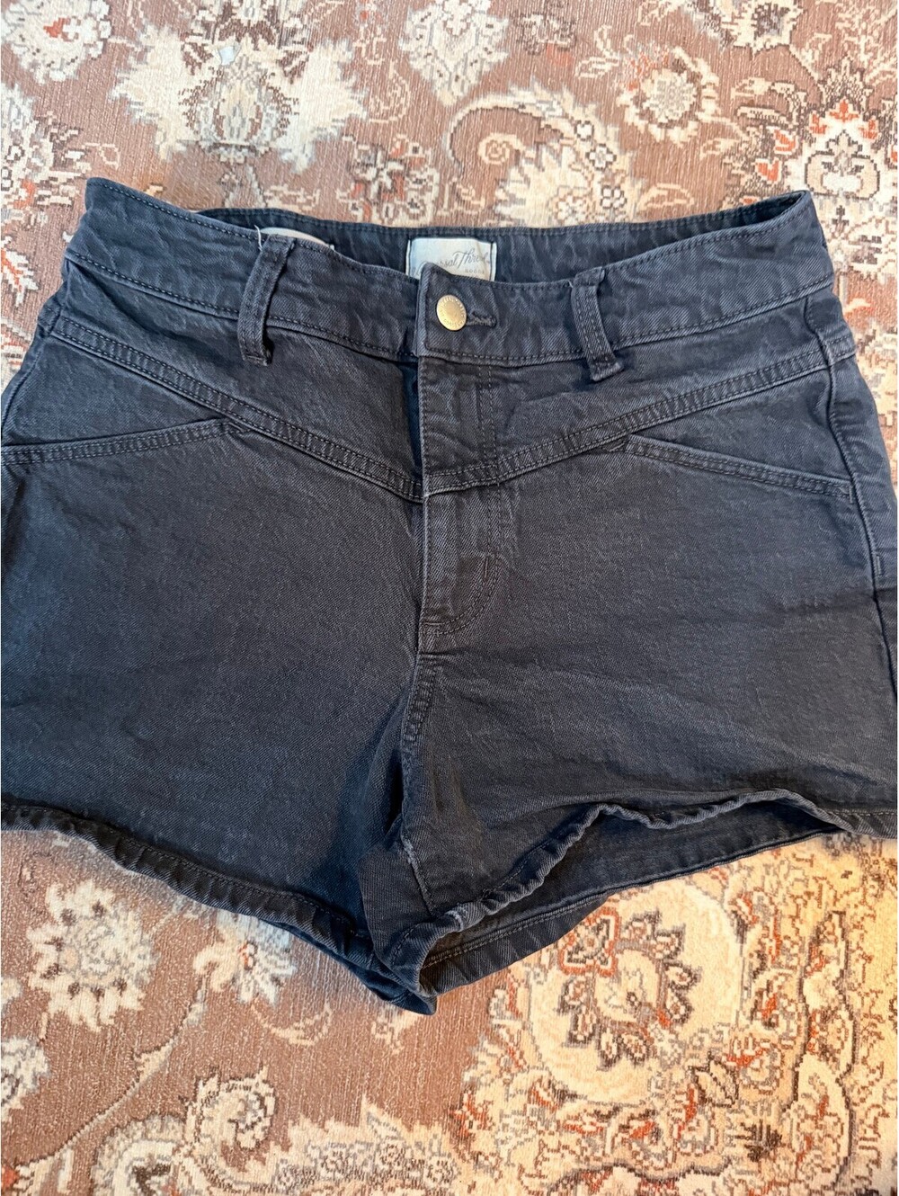 Universal Thread Vintage Midi denim jeans